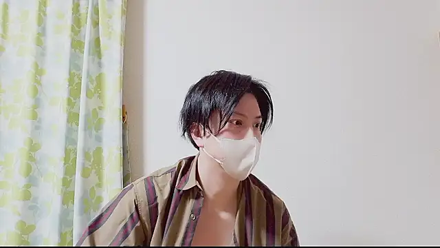 Snapshot of oyu_kun chatting on February 1, 2026, 1:26 am oyu kun online show from February 1, 2026, 1:26 am