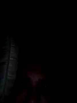 Snapshot of Aeroxx chatting on May 3, 2026, 5:38 pm Aeroxx online show from May 3, 2026, 5:38 pm