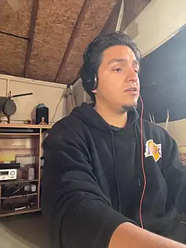 Snapshot of Shankortiz chatting on February 3, 2026, 4:56 pm Shankortiz online show from February 3, 2026, 4:56 pm