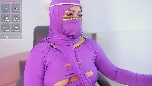 yasmin elite online show from November 5, 2025, 10:07 am