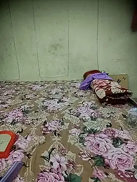 Snaya-baby online show from December 17, 2025, 8:03 pm