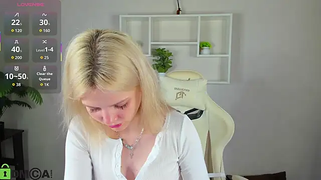 Allice Cox online show from September 22, 2025, 12:16 am