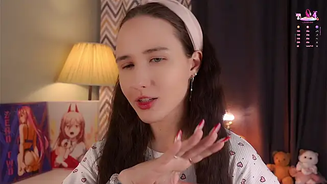 MaudAle online show from November 19, 2025, 2:22 am