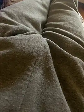 MuzzyFacing online show from February 6, 2026, 1:40 pm