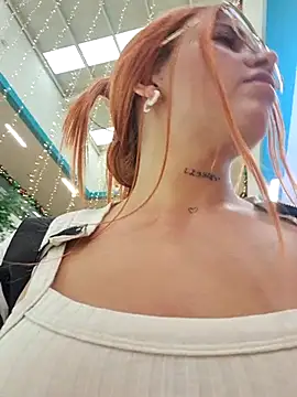 Alis xxx online show from December 3, 2025, 6:51 pm