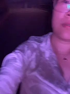 Liqinqin online show from September 14, 2025, 10:26 am