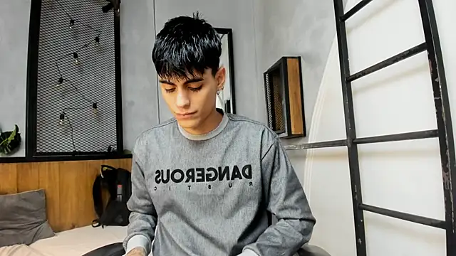 Dani mc1 online show from September 26, 2025, 11:17 am