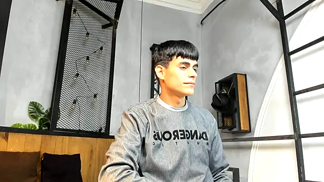 Dani mc1 online show from October 23, 2025, 11:31 am