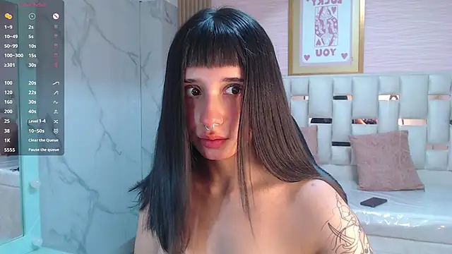 allyssa bellini s online show from November 5, 2025, 8:56 pm