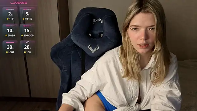 KatanaSVibe online show from October 20, 2025, 9:32 am