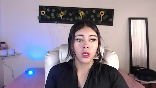 gabriella live online show from September 15, 2025, 1:22 pm