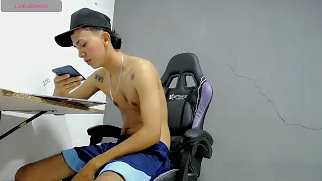 Damien 444 online show from April 9, 2026, 1:39 pm