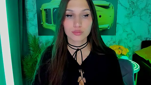 Mollyinyourmind online show from April 21, 2026, 1:42 am