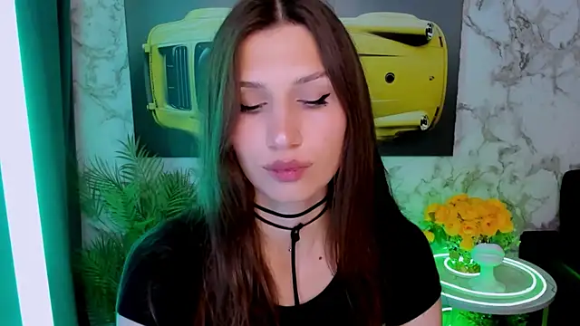 Mollyinyourmind online show from April 4, 2026, 4:52 am