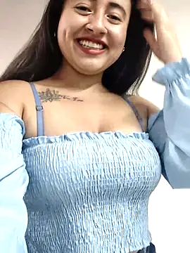 AMATISTA  16 online show from September 19, 2025, 12:31 pm