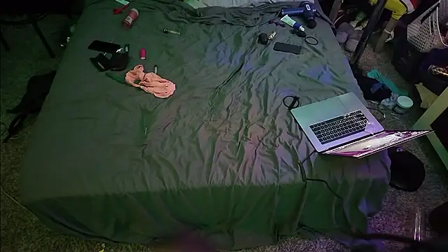 Triggerhappycj100 online show from March 28, 2026, 4:02 am