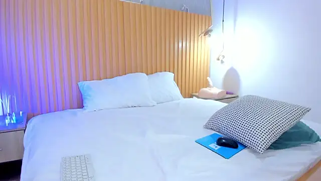 danaalamiri online show from November 13, 2025, 10:35 pm