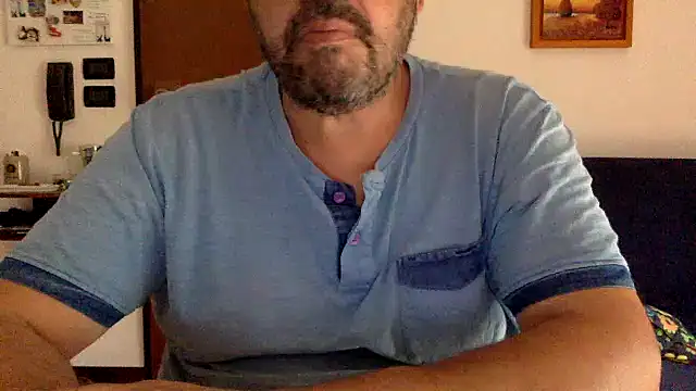 steve669 hot online show from September 12, 2025, 4:29 pm