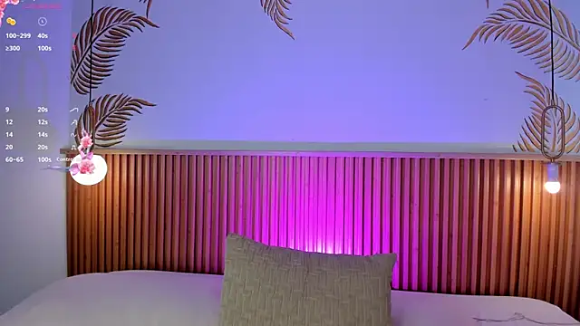 Valleriie  online show from October 12, 2025, 2:07 pm