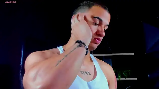 rocoo santos online show from March 25, 2026, 5:34 pm