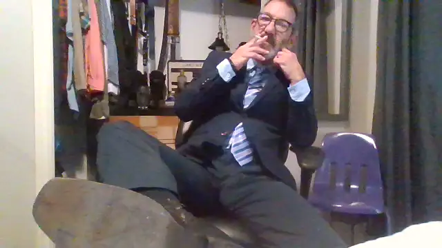 FoxnMouse online show from September 10, 2025, 8:52 pm