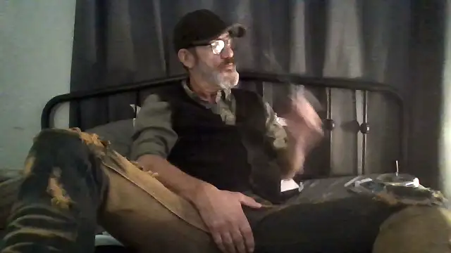 FoxnMouse online show from October 5, 2025, 6:59 am