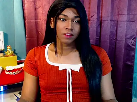 Snapshot of Milagrosa_xx chatting on May 27, 2026, 12:56 pm Milagrosa xx online show from May 27, 2026, 12:56 pm