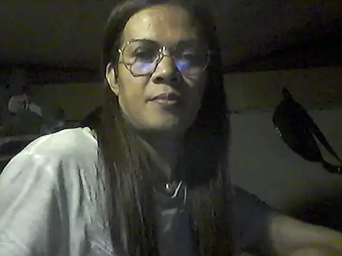 juicycum069 online show from February 16, 2026, 10:47 am