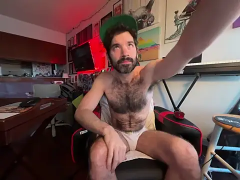 Snapshot of Pupscritch chatting on February 13, 2026, 2:50 pm Pupscritch online show from February 13, 2026, 2:50 pm