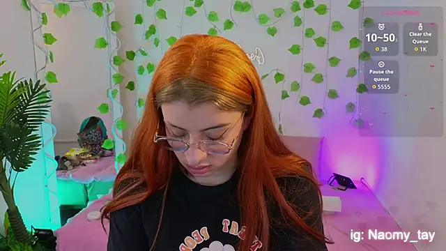 Naomy tay1 online show from September 18, 2025, 3:31 am