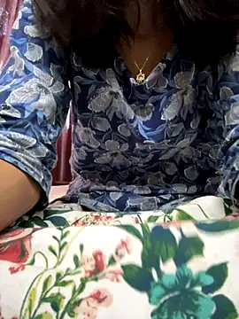 modelnishu online show from September 9, 2025, 10:25 am