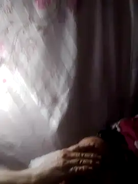 Mamapm20 online show from October 1, 2025, 4:28 am