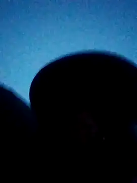 Mamapm20 online show from October 5, 2025, 11:12 am