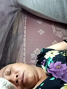 Mamapm20 online show from September 23, 2025, 2:24 pm