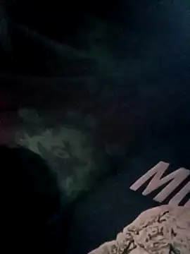 Mamapm20 online show from September 21, 2025, 2:22 pm