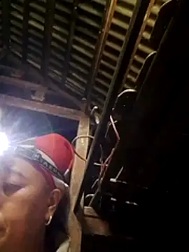 Mamapm20 online show from October 28, 2025, 7:29 am