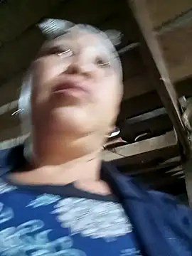 Mamapm20 online show from September 19, 2025, 12:25 am