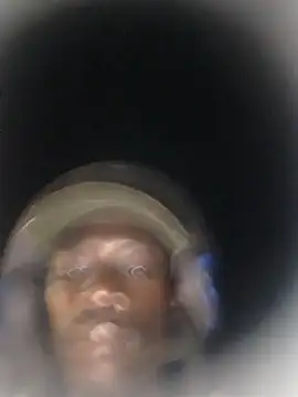 azomedo online show from April 15, 2026, 9:48 pm