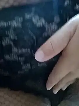 ladytropical1 online show from September 17, 2025, 4:20 pm