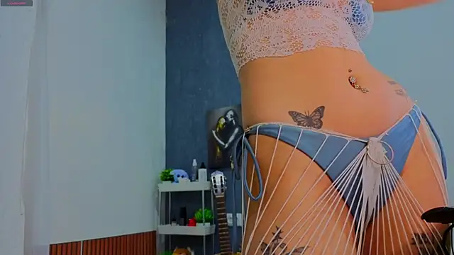 Katrinafoxxx online show from September 19, 2025, 1:26 pm