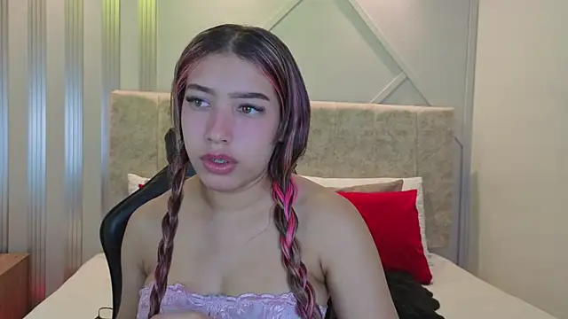 nami sweet  online show from November 10, 2025, 11:37 am