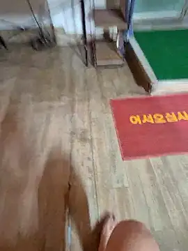 starvingo2002 online show from January 14, 2026, 3:54 am