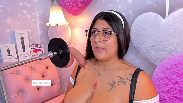 megann  up online show from September 24, 2025, 3:35 am