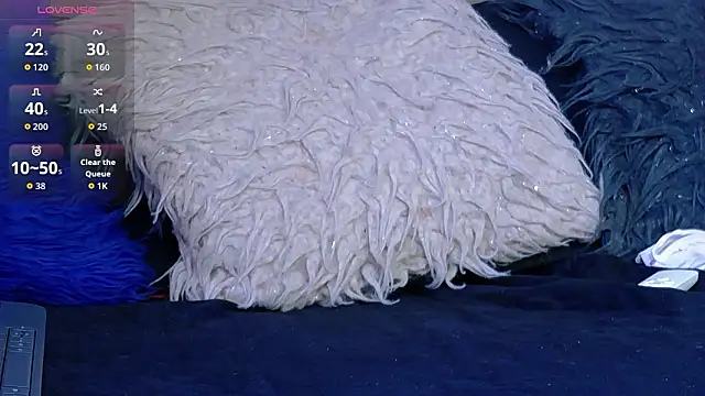 MisRoos online show from March 7, 2026, 1:38 pm