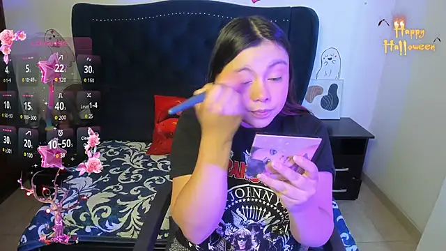 LucyPetit online show from October 16, 2025, 1:30 pm