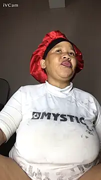 Yellowriider online show from October 11, 2025, 9:27 pm