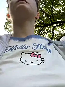 raen001 online show from September 11, 2025, 7:52 am