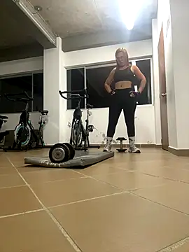 AlissonPeach01 online show from September 29, 2025, 10:22 am