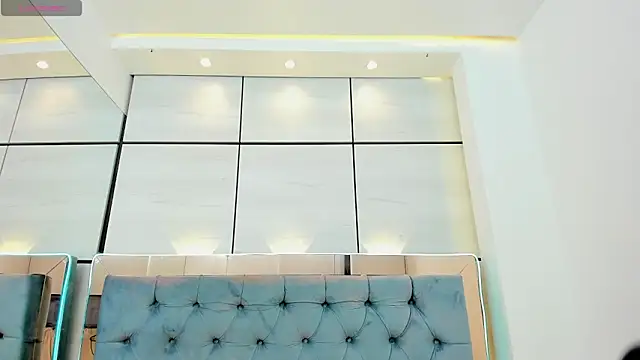 Snapshot of lis_rous chatting on November 8, 2025, 3:32 am lis rous online show from November 8, 2025, 3:32 am