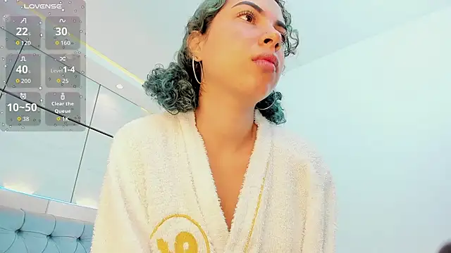 Snapshot of lis_rous chatting on October 31, 2025, 11:40 am lis rous online show from October 31, 2025, 11:40 am